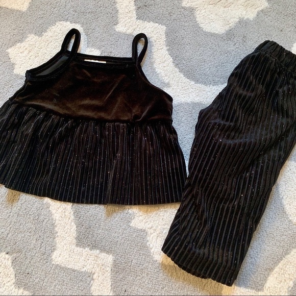 SPARKLY Black Velvet Set - Picture 1 of 8